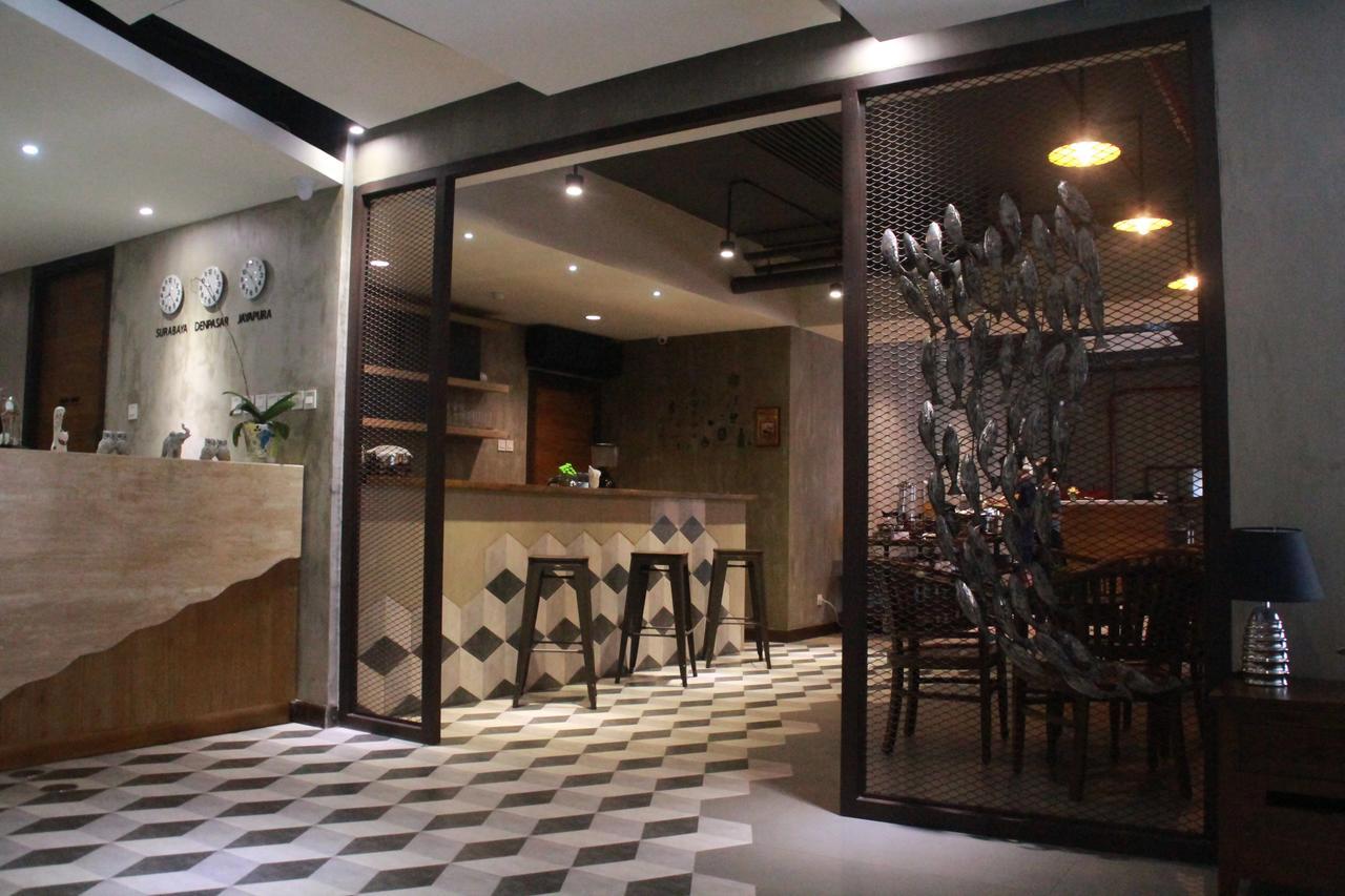 Nite & Day Surabaya - Kedungdoro Hotel Exterior photo